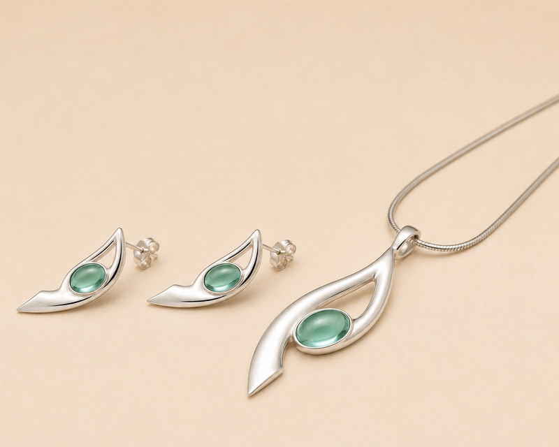 Set Cadena + Dije + Aretes Eclipsé