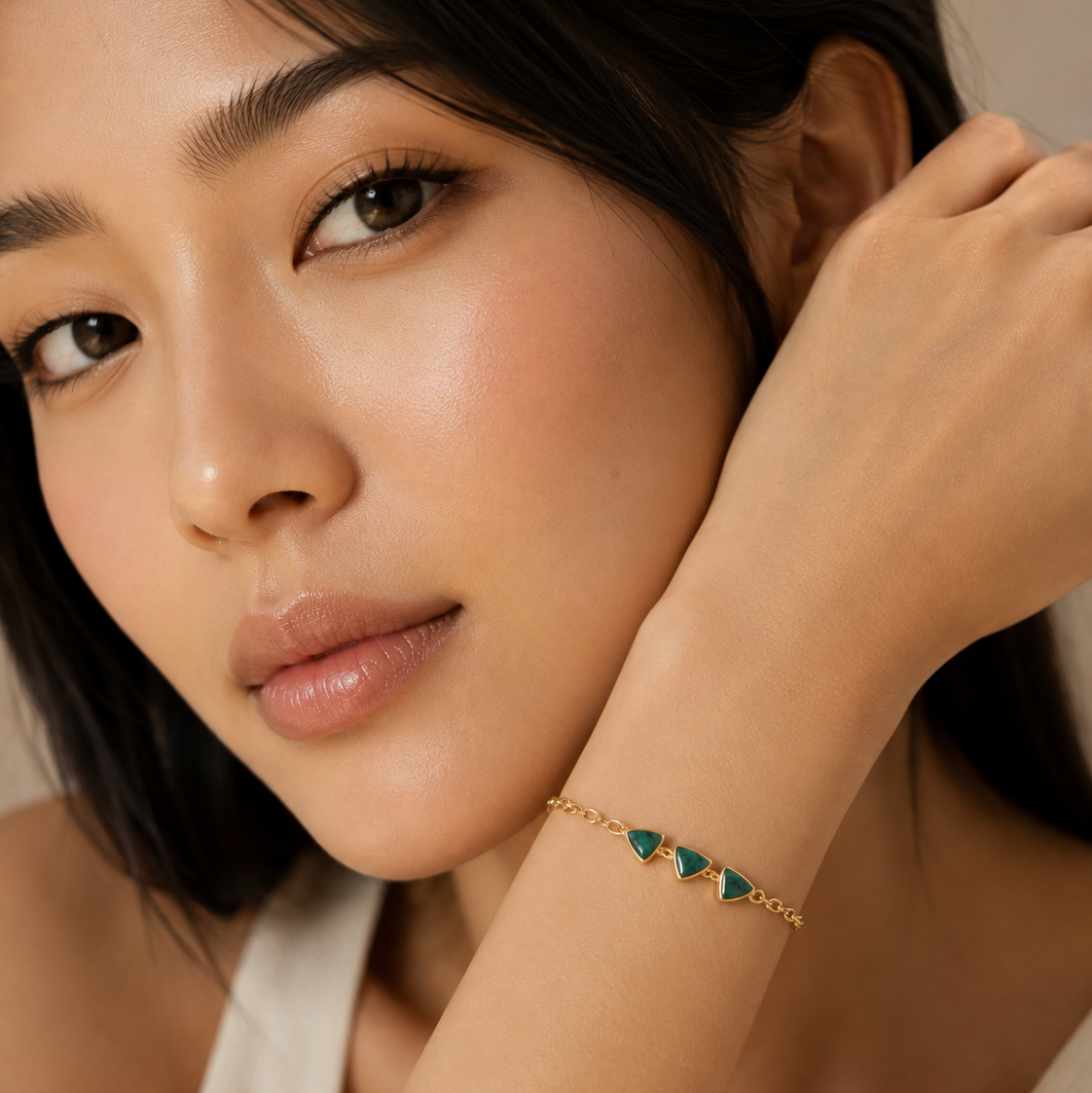 Pulsera Con Esmeralda De Brasil Nucleo Aureó