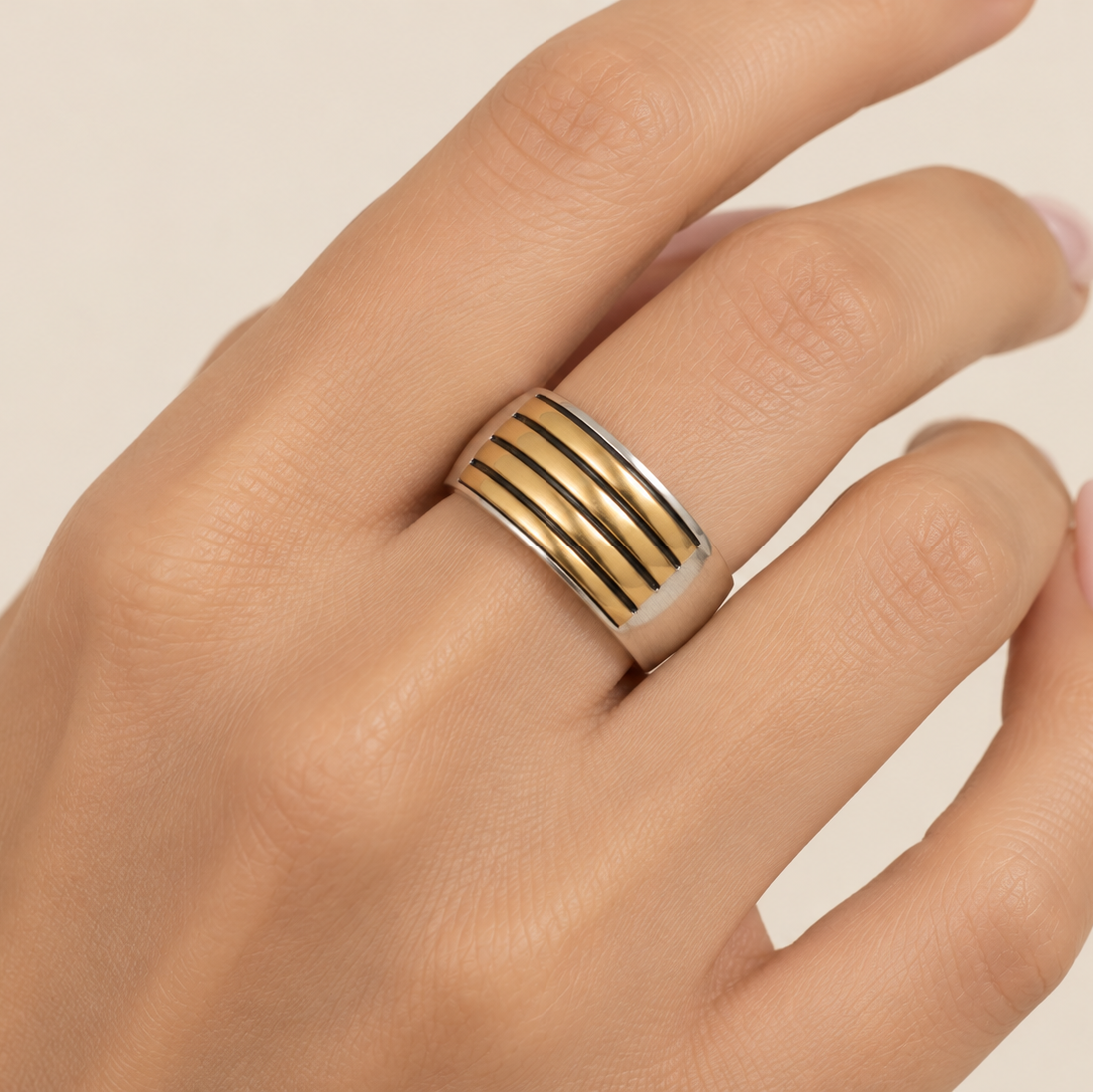Anillo Verity