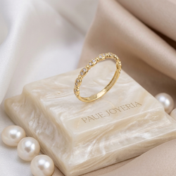 Anillo Élisse Con Zircones Oro 18k