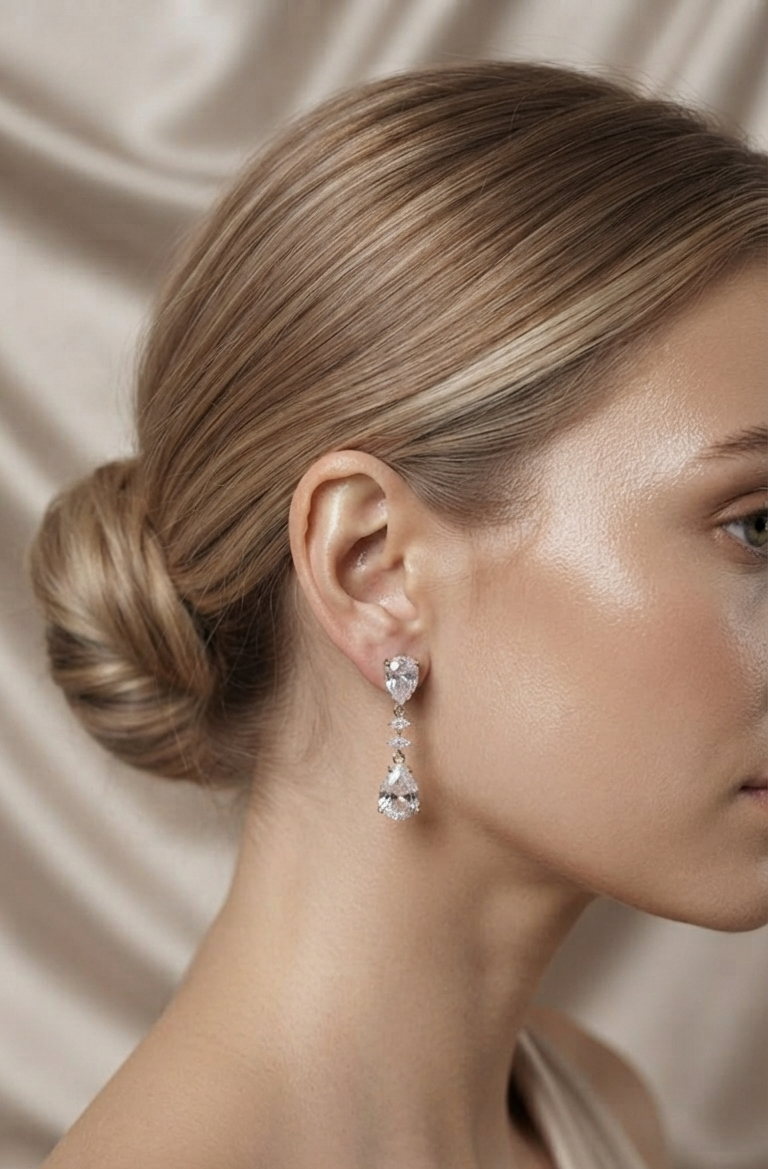 Aretes Destellos De Seda Chapadas En Oro