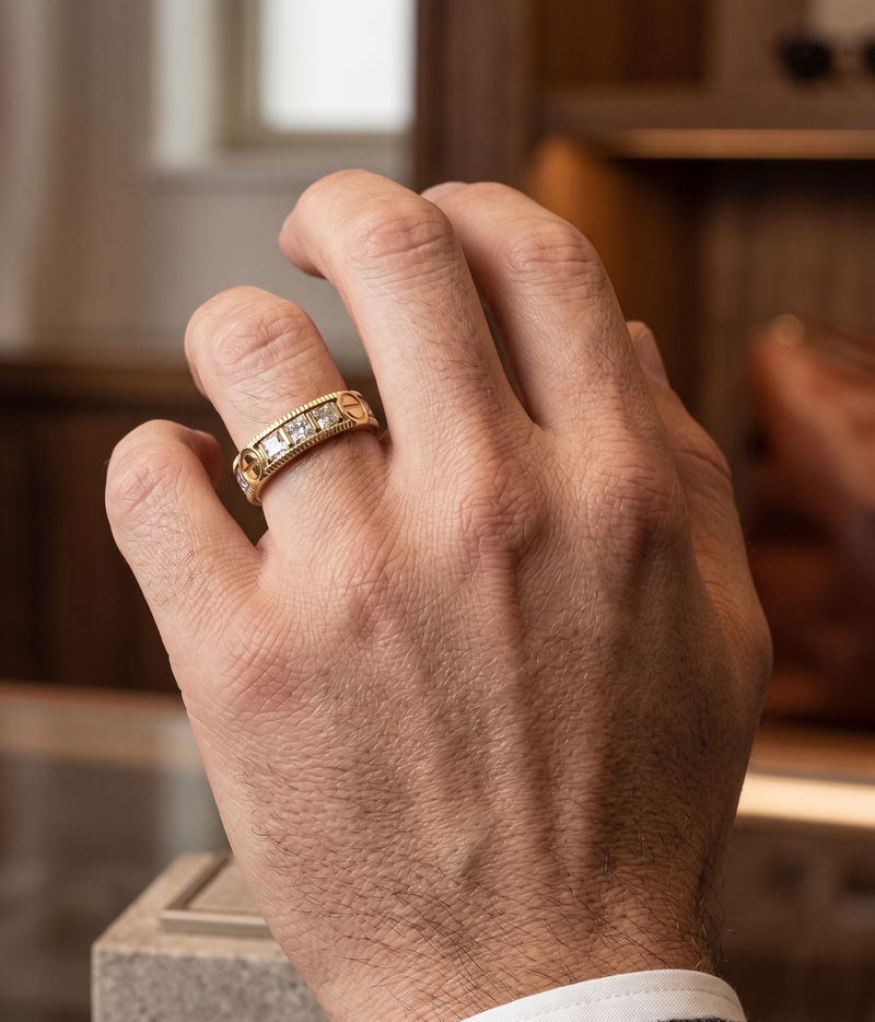 Anillo Radiance En Oro Laminado Para Hombre