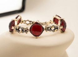 Pulsera Granate Nocturno