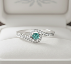 Anillo Con Esmeralda