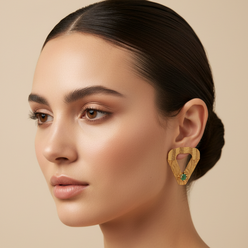Aretes Cinta Con Esmeralda